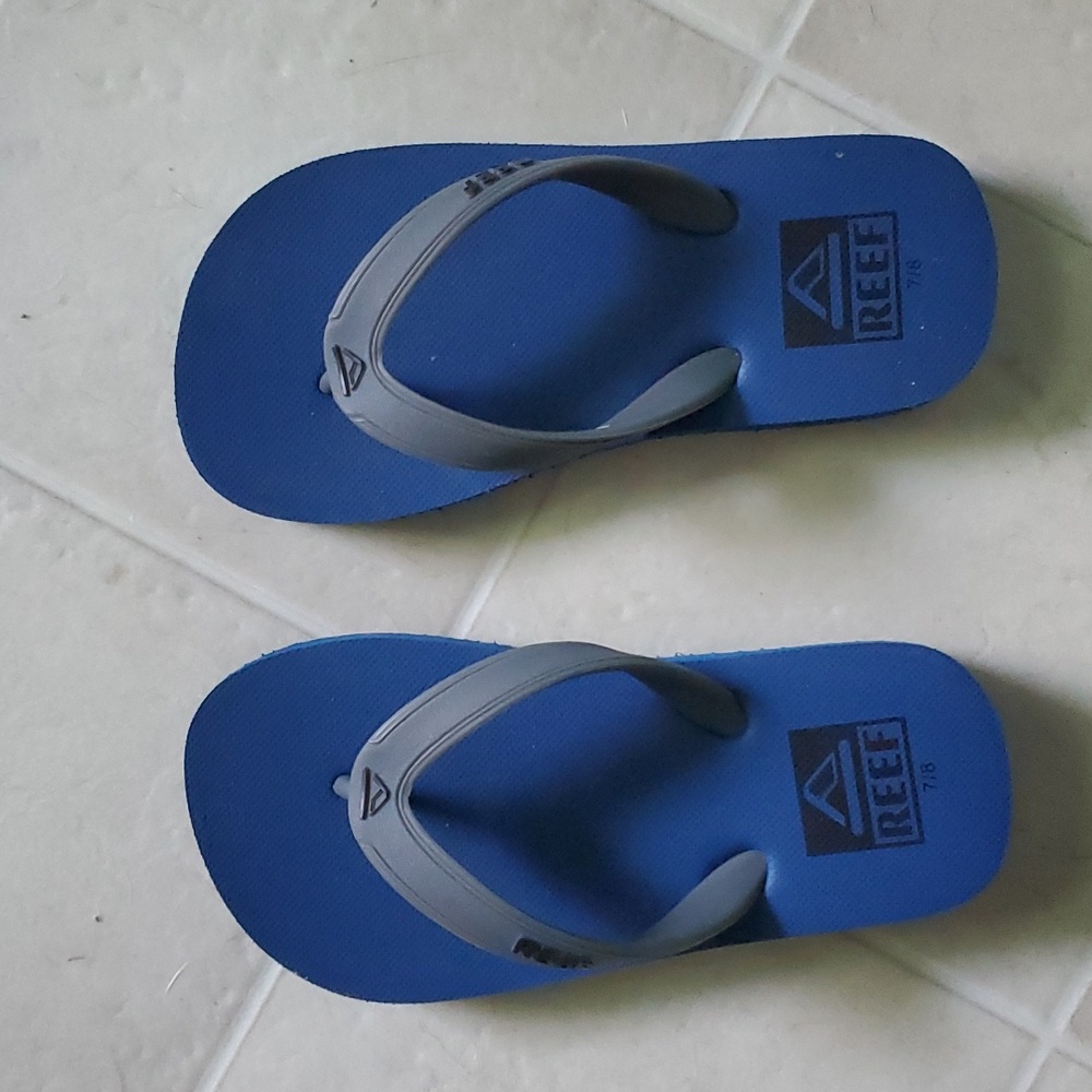 Reef 7/8 T nwot flip flops